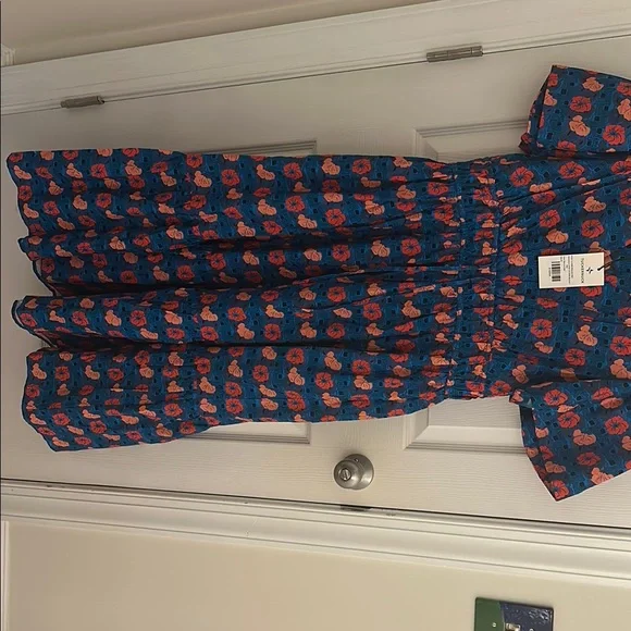 Brand new Tuckernuck Retro Floral Mitchell Dress size M - Picture 4 of 11